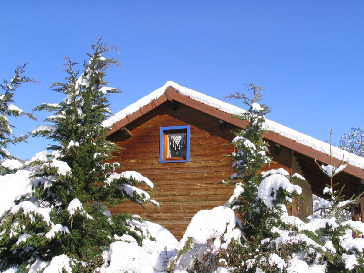 Saint-Floret Les Chalets De La Vigne Grande מראה חיצוני תמונה